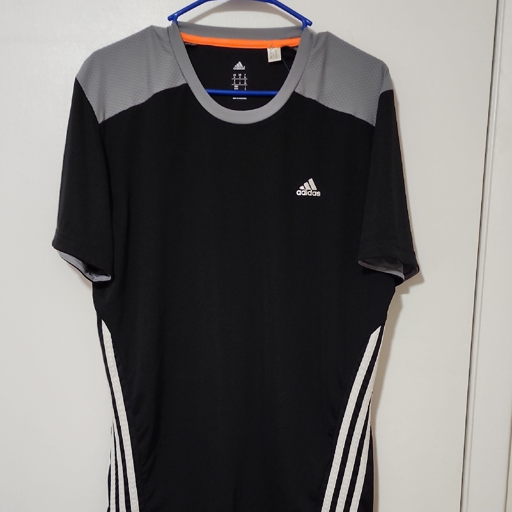 Nike T shirt black